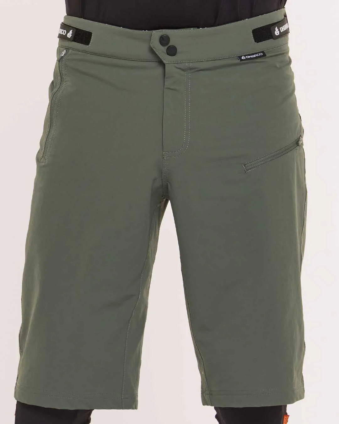 Hombre Gravity Short / Gorilla Green / DHARCO