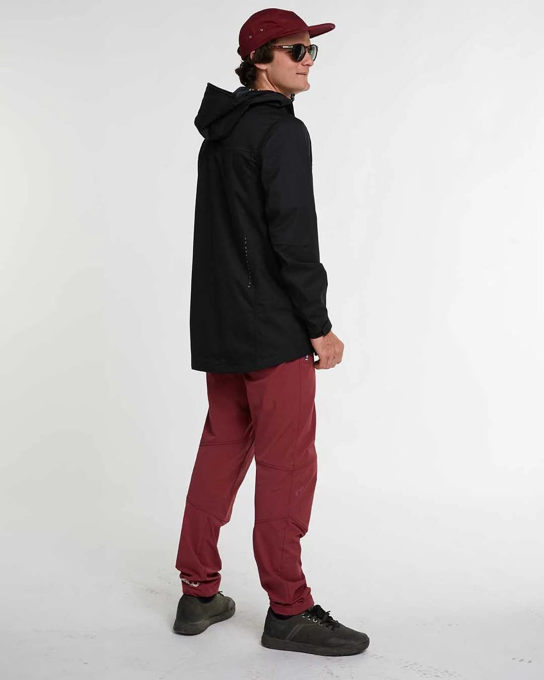 Hombre Rain Jacket / Stealth / DHARCO